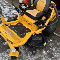 Cub Cadet Zero Turn 50” Fabricated Deck With Kawasaki Engine 