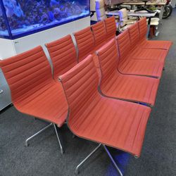 🍀LIKE NEW!🍀100% HERMAN MILLER EAMES ALUMINUM GROUP MANAGEMENT CHAIRS IN BEAUTIFUL RED HOPSACK FABRIC 10 AVAILABLE!  PERFECT FOR DINING OR CONFERENCE