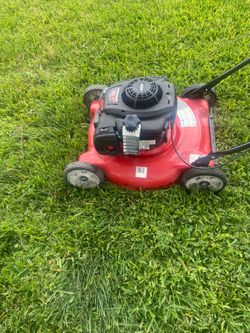 Yard Machine Push Lawnmower