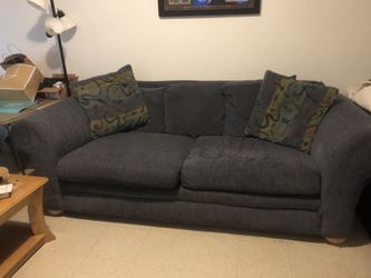 Couch/loveseat