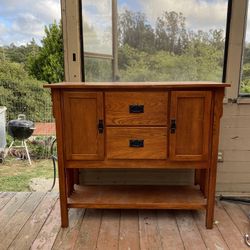Dresser