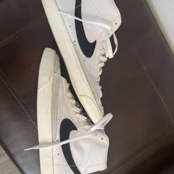 Nike tenis blazer size 12
