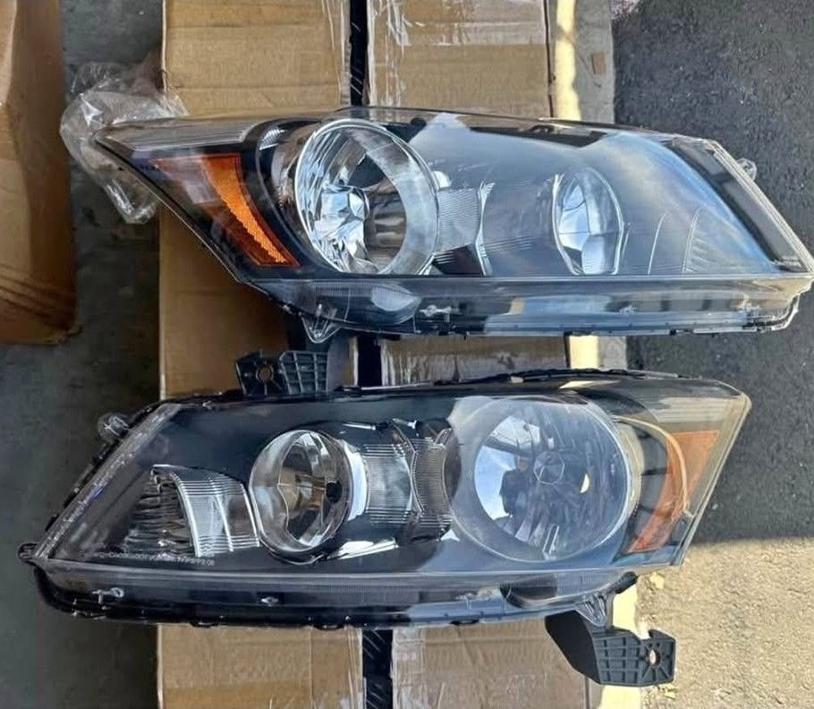 08-12 Honda Accord Sedan Headlights