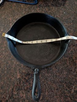 Cast Iron Skillet 12 Inch