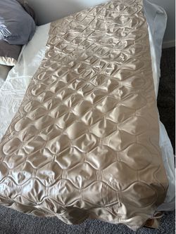 Alternating Air Pressure Mattress Pad & Pump