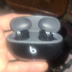 beats headphones ( wireless ) ~Rechargeable ~