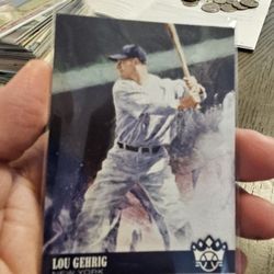 New York Yankees Legends Baseball Cards Lot Lou Gehrig Roger Maris Tony Lazzeri Thurman Munson Reggie Jackson More.