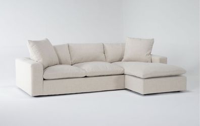 Living Spaces Shuffle 108” Sofa With Reversible Chaise 