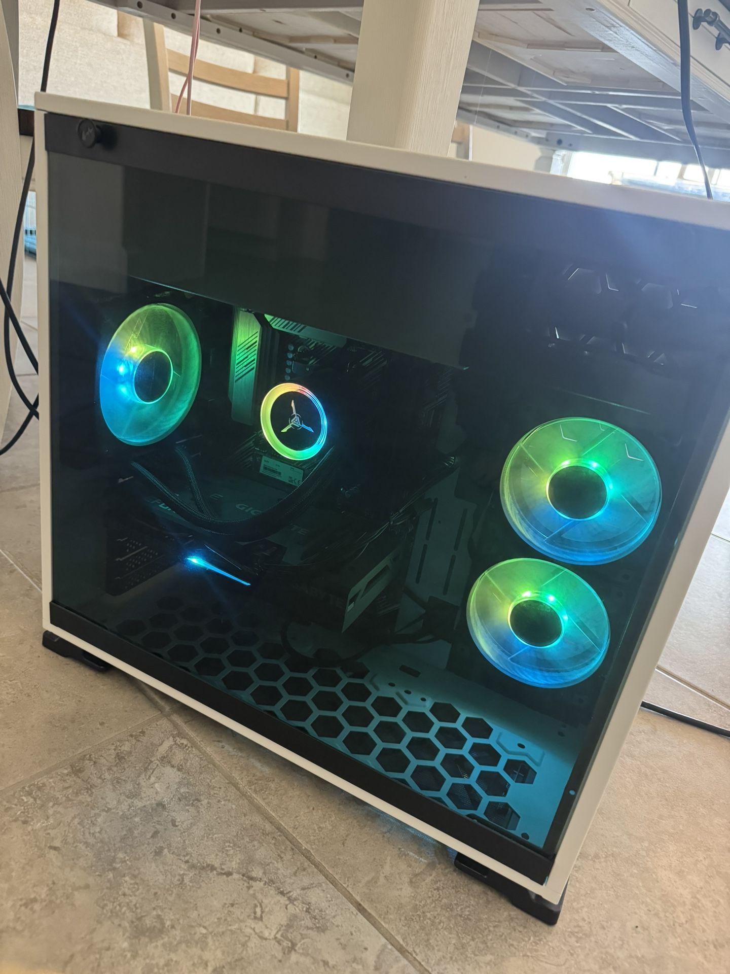 Gaming PC With 2 Monitors