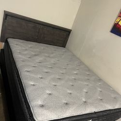 Queen Bed/ frame