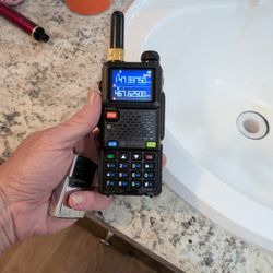 Portable Ham Radio (10 Watts)