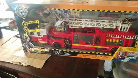 True Heroes fire truck