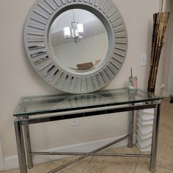 Accent Table And Mirror 