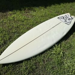 Tyler Warron Surfboard 5'-9" Thrustor Fish 2