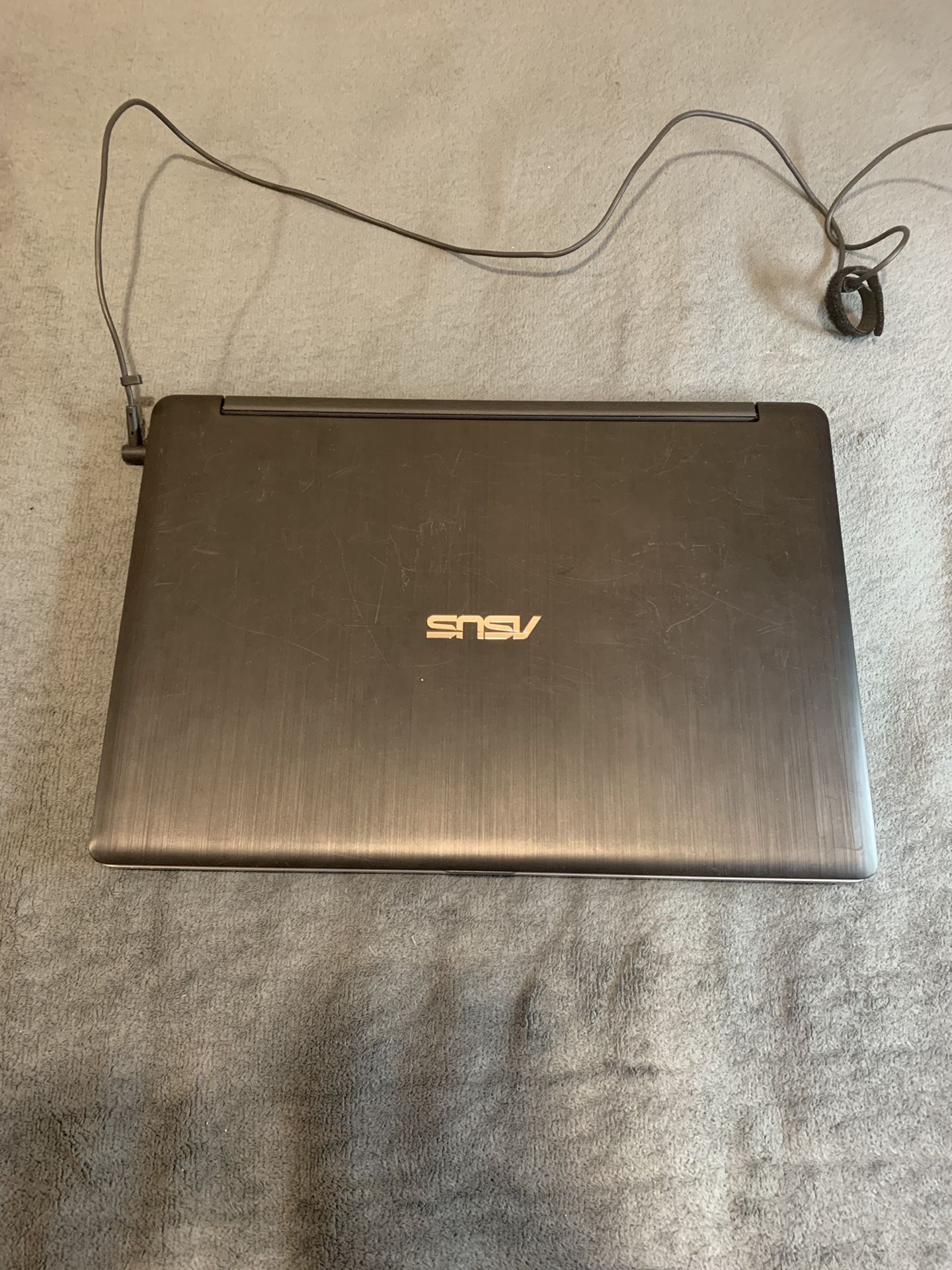 ASUS R554LA-RS51T Flip Laptop With spare 15in screen