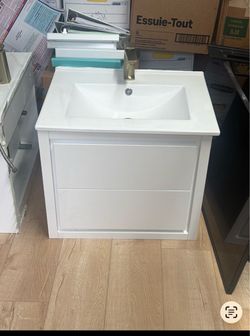 Floating White Bathroom Vanity sink