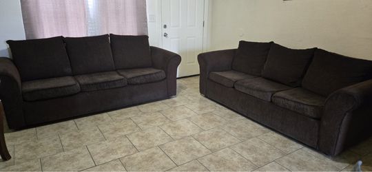 Couch set