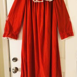 Cute Vintage 1960s, 1970s Red Full Length Nightgown