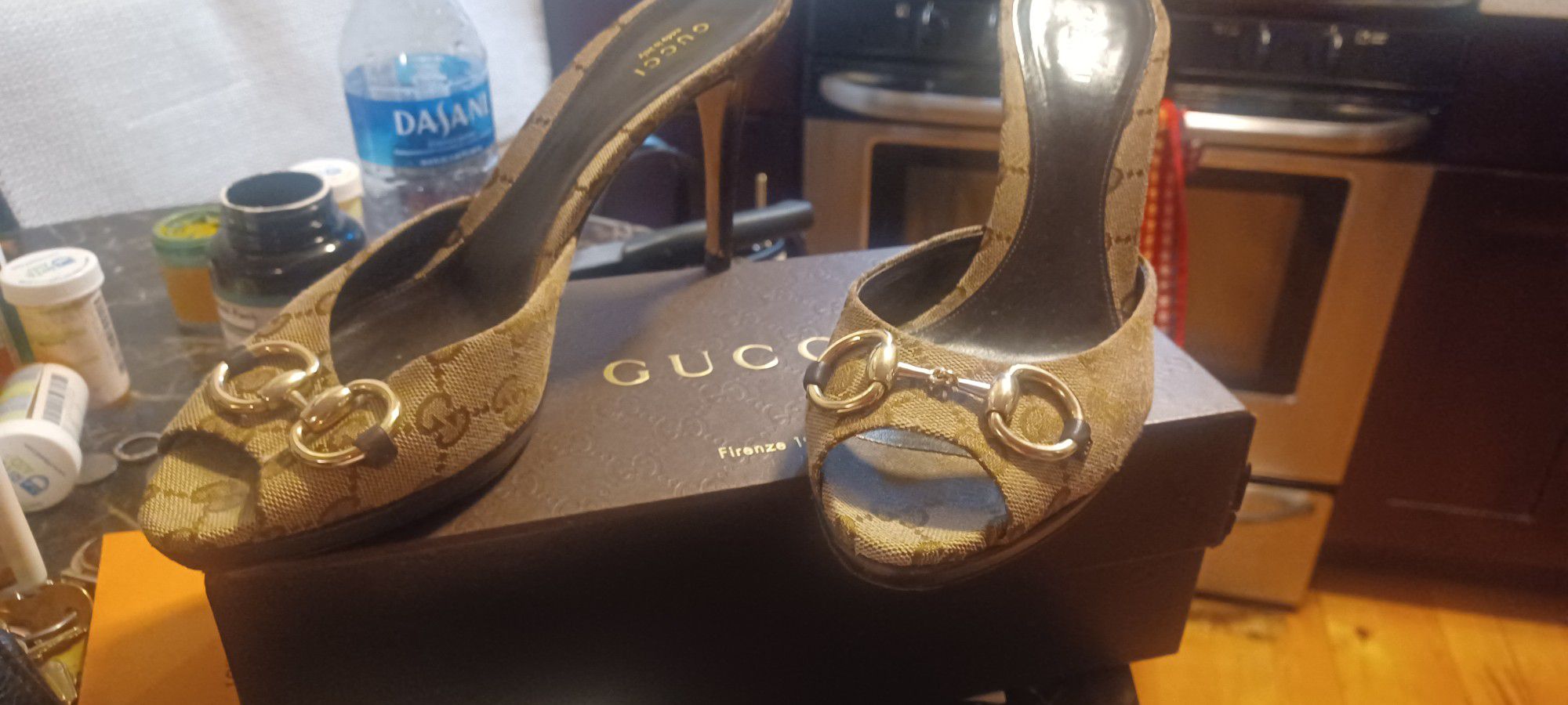 Gucci Slides With Original Box Authentic 