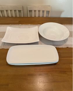 Glass serving dishes