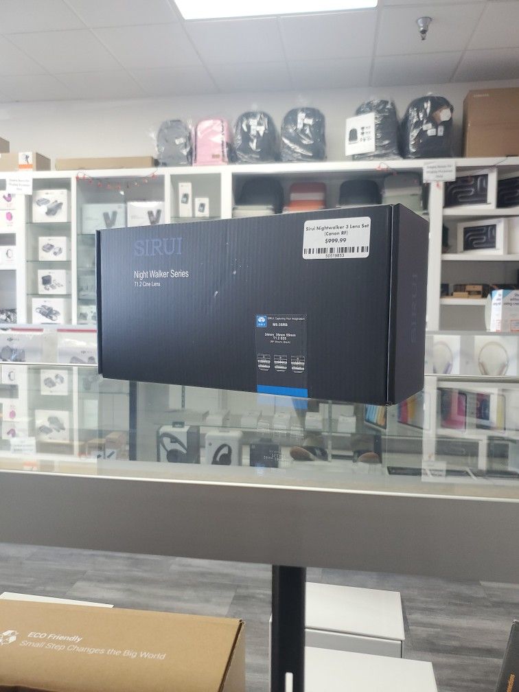 Sirui Nightwalker 3 Lens Kit (Canon RF)