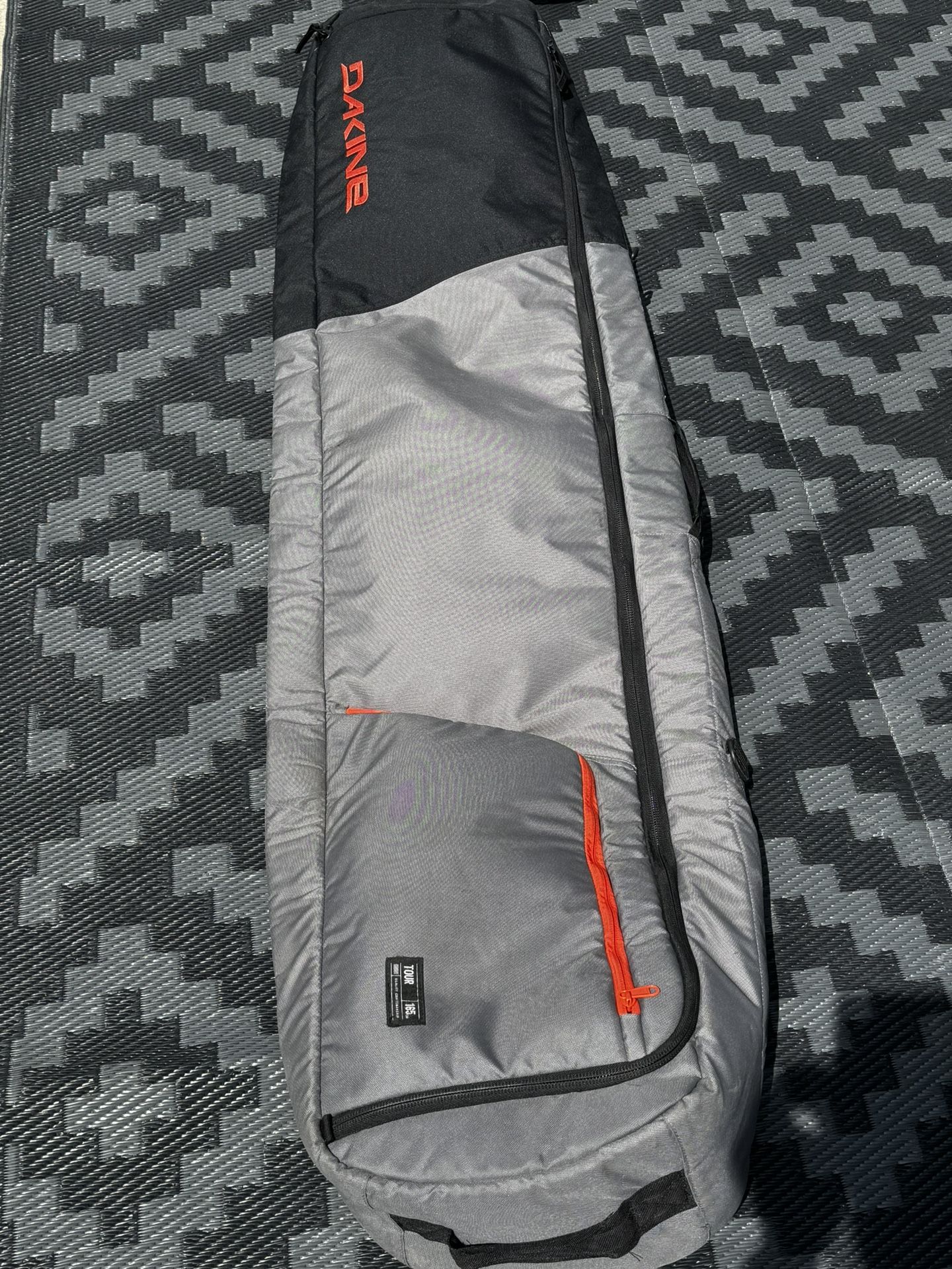 DAKINE Snowboard bag