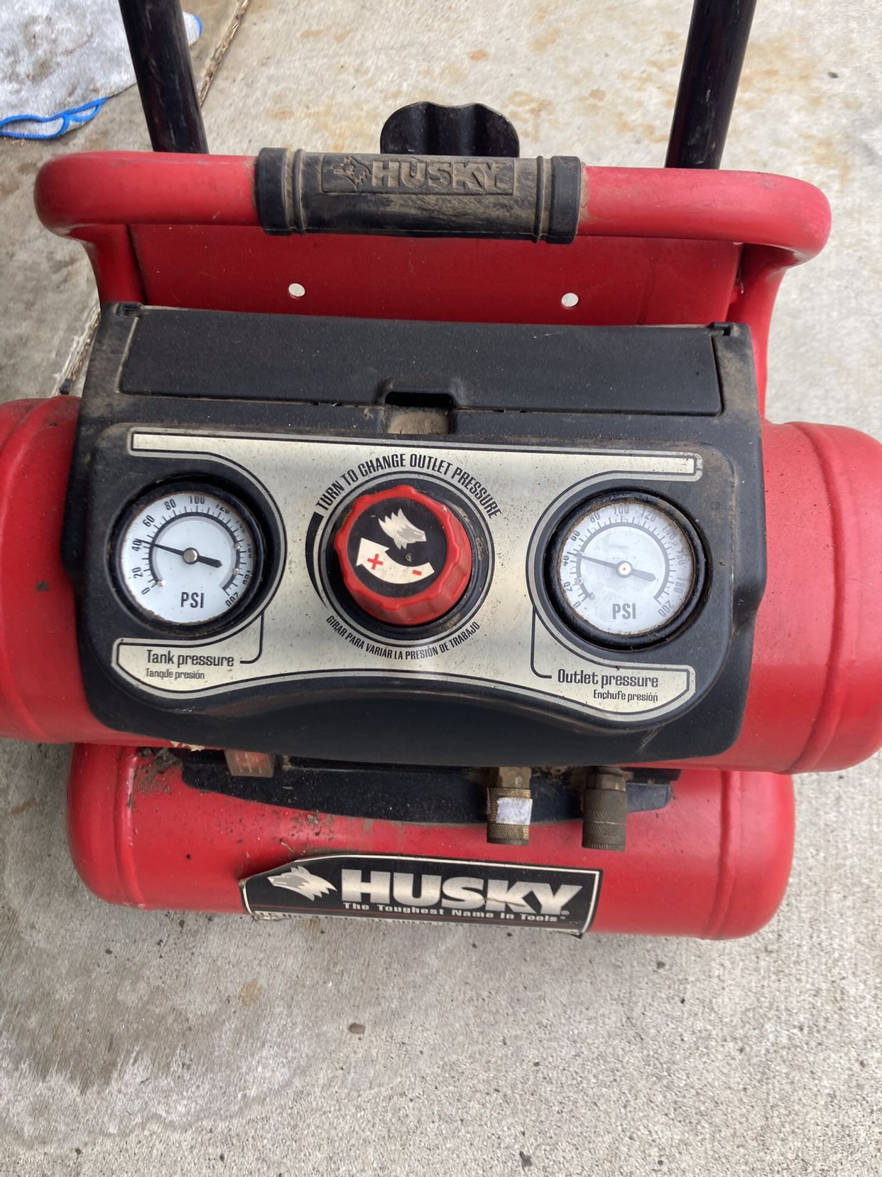 H1504ST Air Compressor Husky 1.5 Hp Twin Stack Tank for Sale in Buena