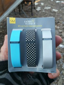 Fitbit smart buddy tracking bands