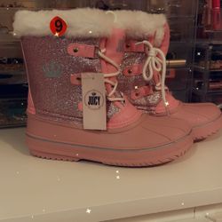 Juicy Couture Snow boots 