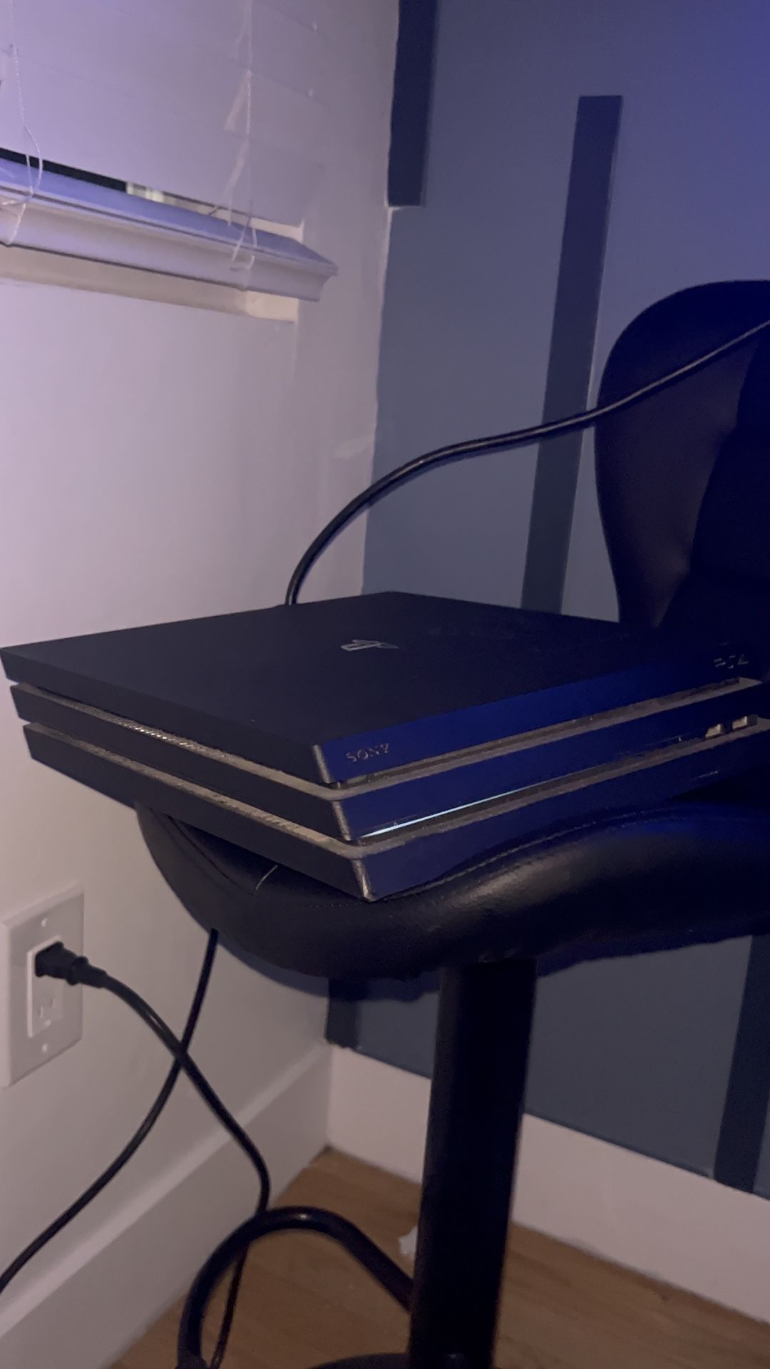 Ps4 Pro With Controller Working Perfectly