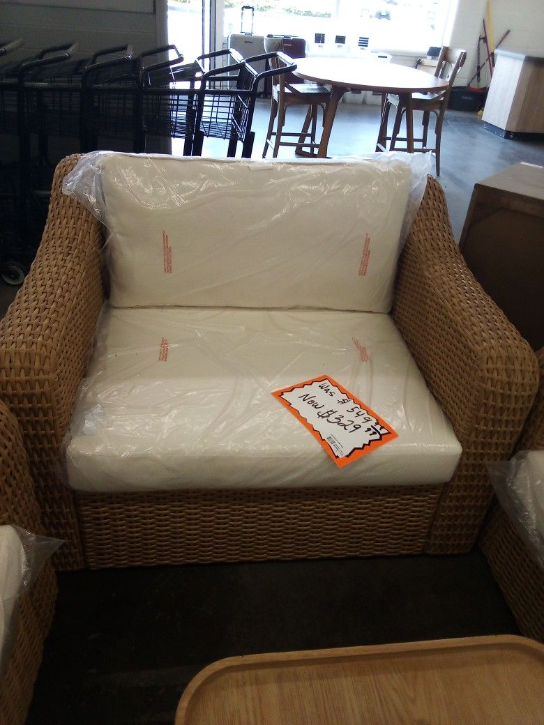 San Marcos Armchair