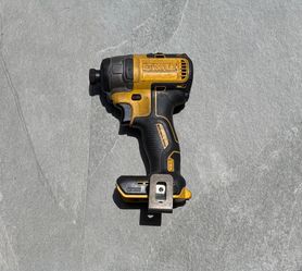 Dewalt 20v driver DCF887 (tool only)