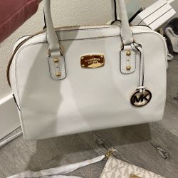 Large Michael Kors Bag And Wallet 