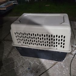 Plastic Dog Crate 