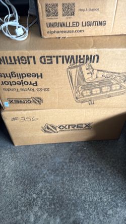 OEM 2022+ Toyota Tundra Reflector Headlights