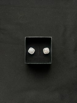 1.0ct Round Brilliant Moissanite Stud Earrings