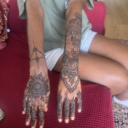 Henna Application 