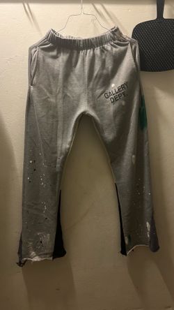 Rep gallery sweats small