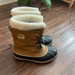 Sorel Waterproof Unisex Boots 