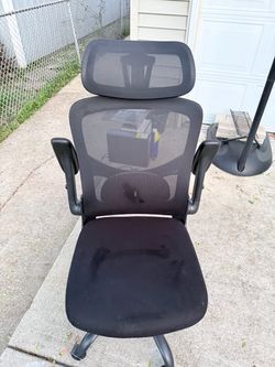 Delmango Office Chair