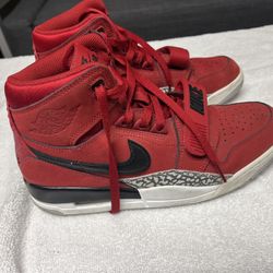 Nike Air Jorden’s . Men’s 9.5 