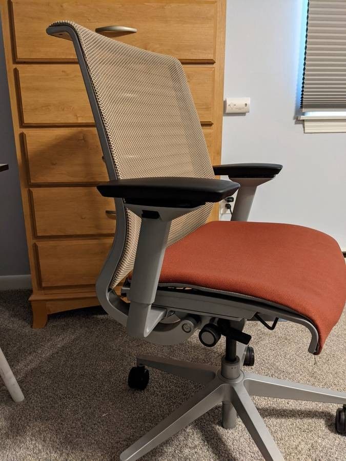 Steelcase Think Office Chair (Desk Chair)