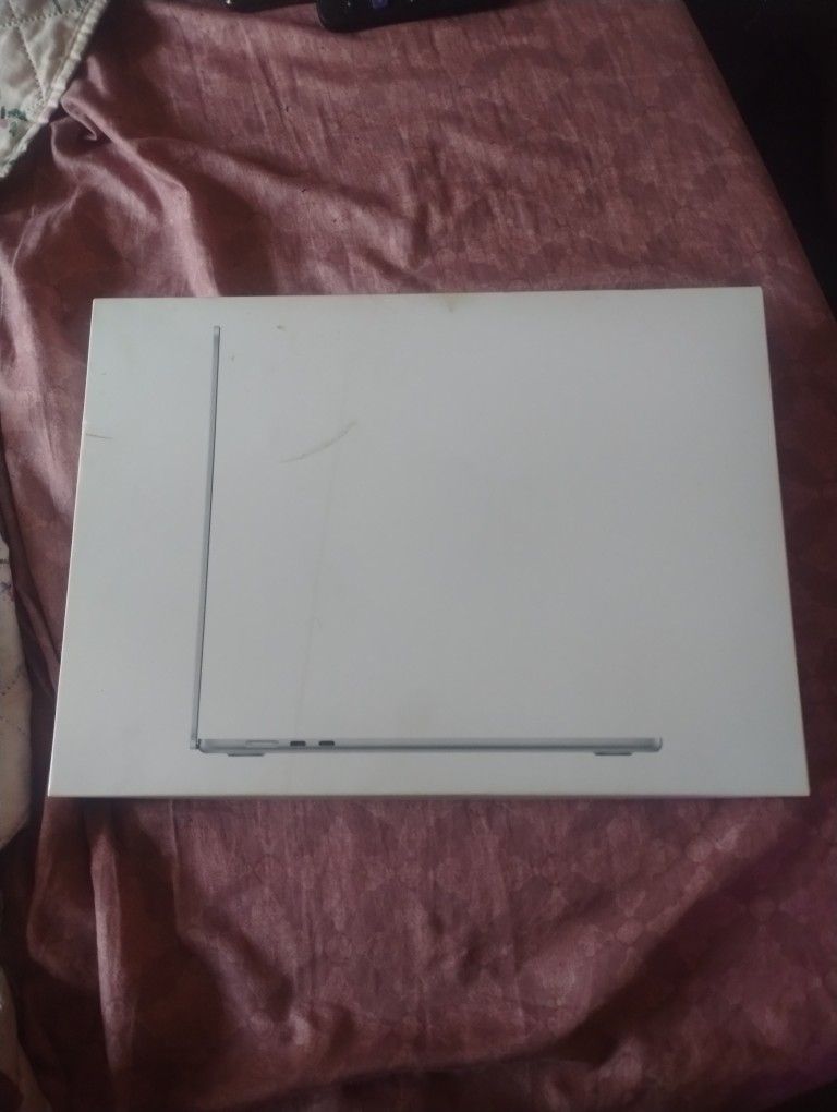 2024 Apple MacBook Air