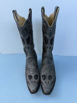 Cool Vintage corral Black Leather Peace Heart Wing Boots Size 9