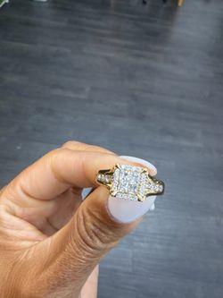 14k Diamond Engagement Ring