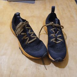 REI Men's Sneakers Size 8- Good Condition