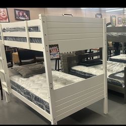 $380 bunkbed with mattresses