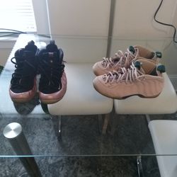 Selling Two Nike Foams Pink And Black And Pink For 50 And New Balance For 40