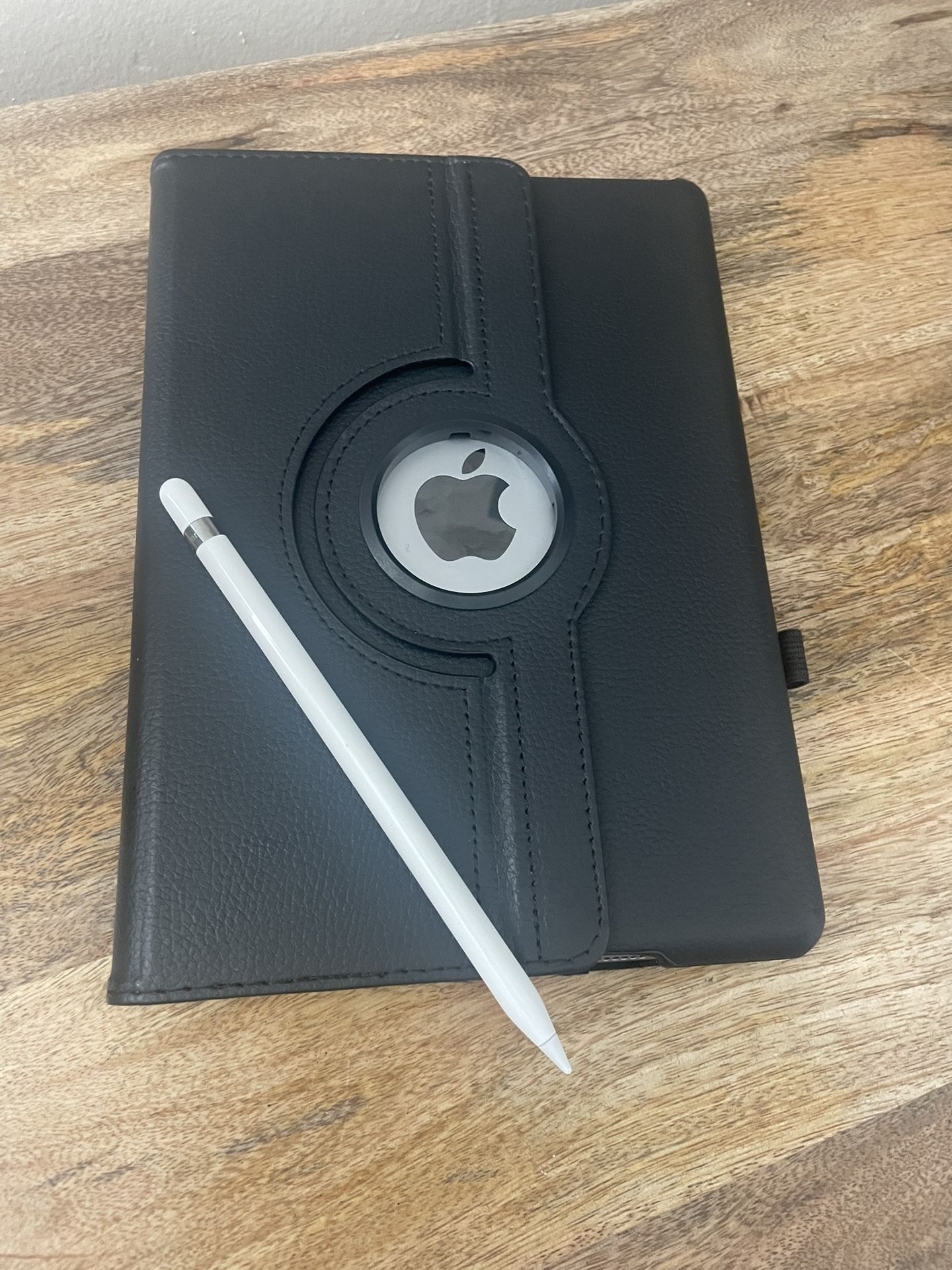 iPad 6th Generation + Apple Pencil