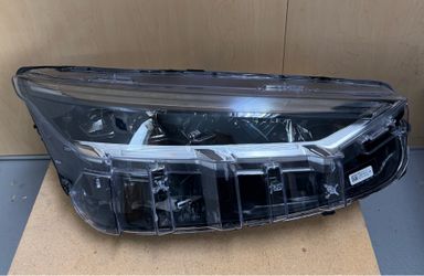 Ford Mustang Mach-E Right (Passenger) Side Full LED Headlight  Part number: LJ8B-13E014-AG